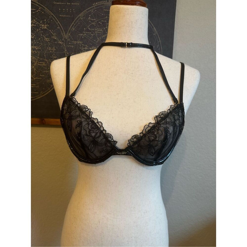 NWT Victoria’s Secret Black Lace Sheer Low Cut Adjustable‎ Demi Halter Bra 34B